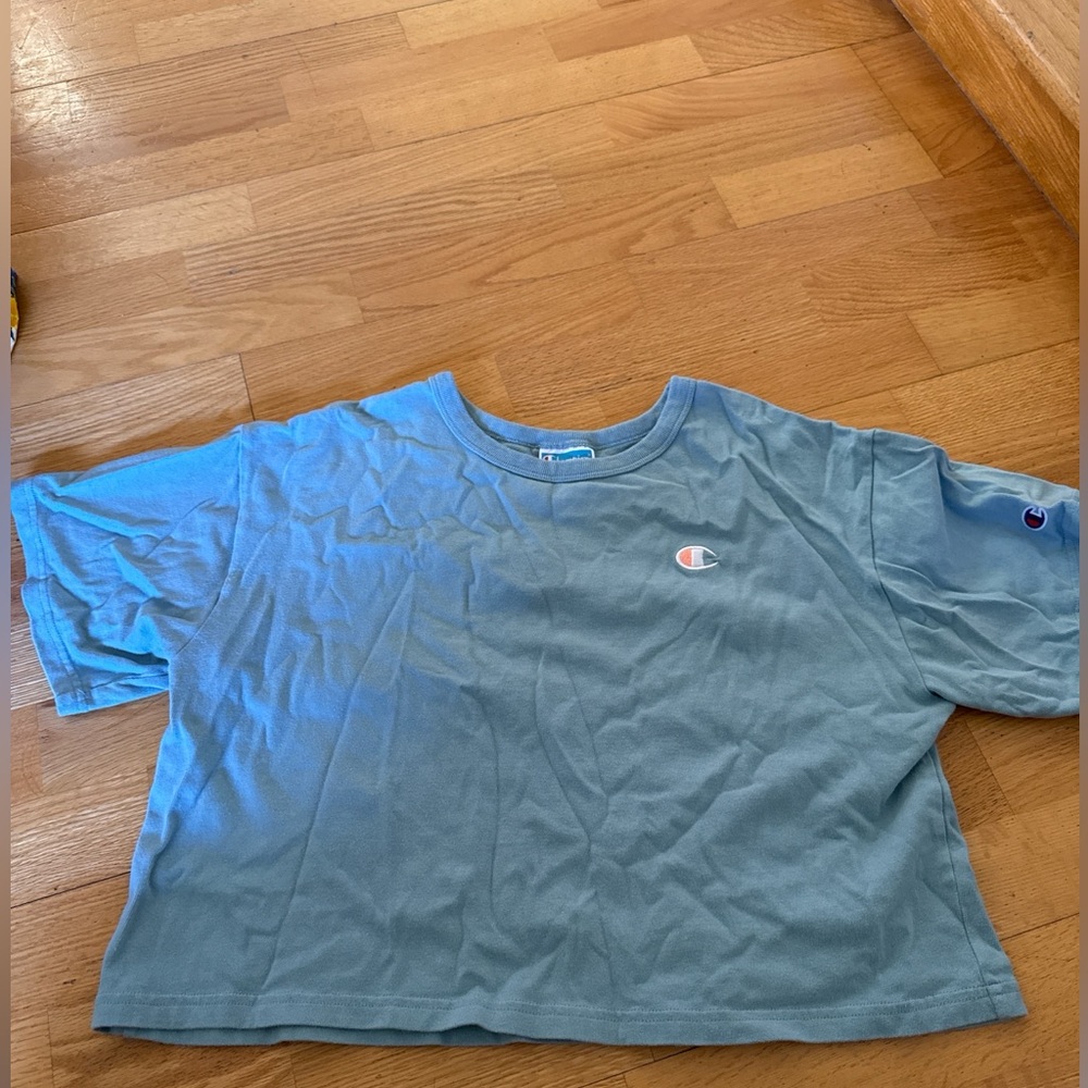 Cropped blue champion top